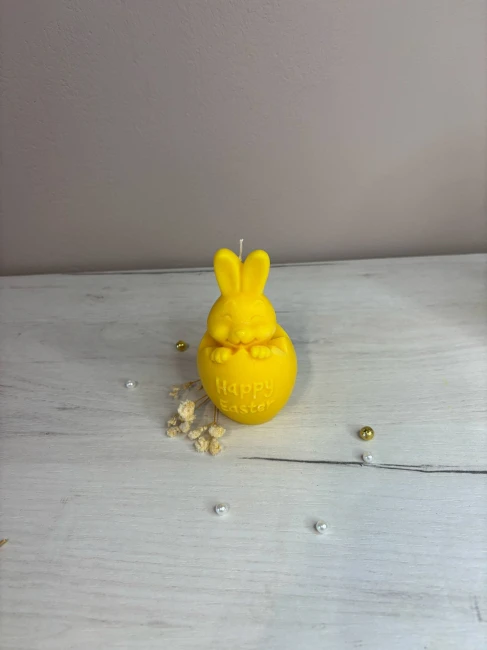 swieca_krolik_jajko_happy_easter_aranzacja.jpg